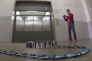 Domino aus 10.000 iPhone 5